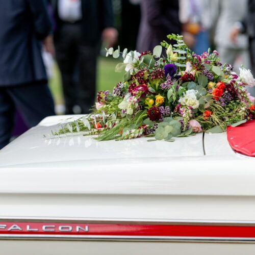 I pohřbívání může být maximálně ekologické. Jak se co nejšetrněji zbavit těla po smrti?
