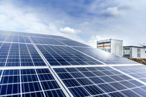 Nové dotace na fotovoltaiku v roce 2025. K získání plné výši potřebujete chytré zařízení