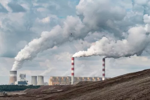 Uhelné elektrárny nebourejme! Studie přeměny největší evropské uhelné elektrárny vytyčila překvapivou cestu